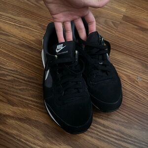 GUC Nike Internationalist Gum sneakers, women's size 6.5 no box